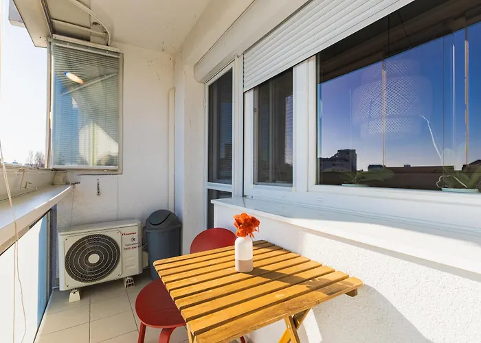 Cozy Nest Trnavska Апартаменты *